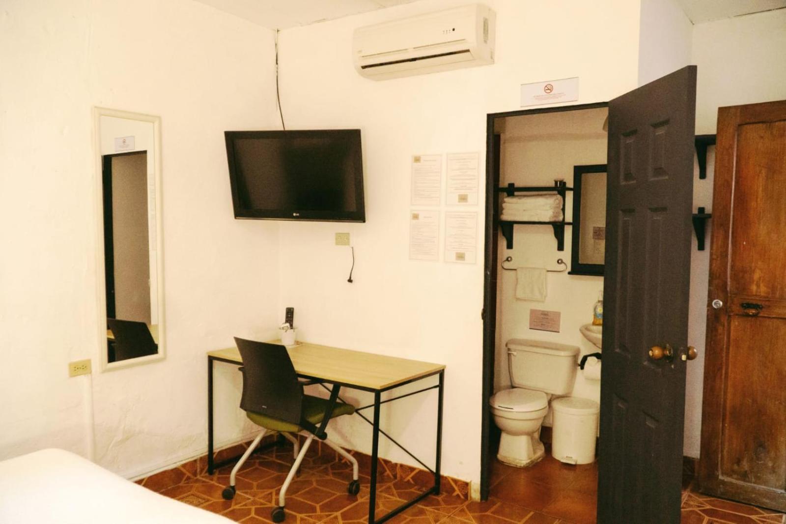 La Casa De Mamapan Hotel Colonial Ahuachapán Dış mekan fotoğraf