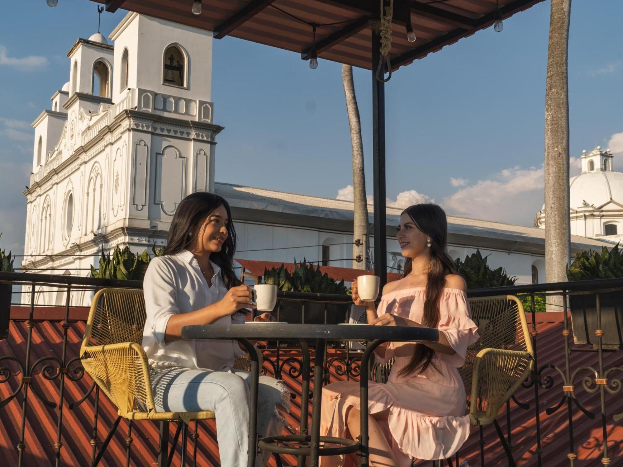 La Casa De Mamapan Hotel Colonial Ahuachapán Dış mekan fotoğraf